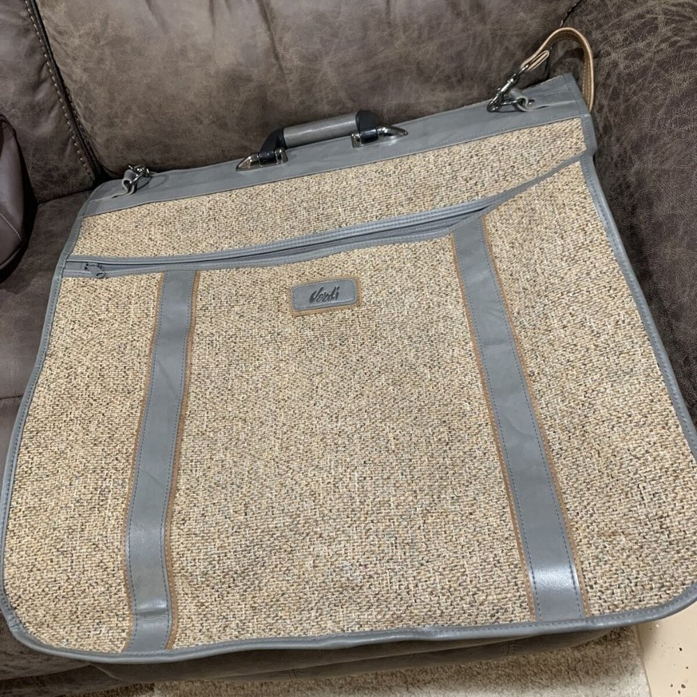 Verdi Garment Bag